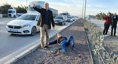 Hurdaya dönen araçtan yaralı kurtuldu