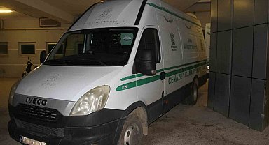 Husumetlileri tarafından, 7 yaşındaki oğlunun gözü önünde vurularak öldürüldü