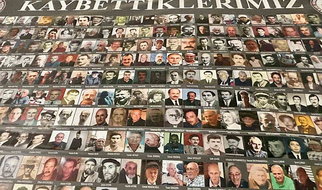 Hüzün ve hatıra yan yana