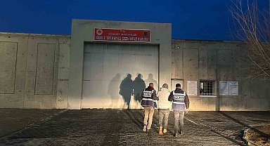 Iğdır'da aranan şahıs hudut kapısında yakalandı