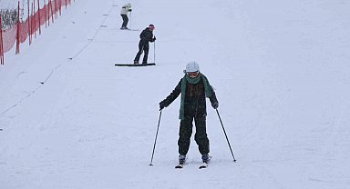Ilgaz Dağı'ndaki Yurduntepe Kayak Merkezi'nde sezon başladı