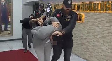 İntihar sanılan olayda 'miras' cinayeti çıktı: Anne, baba ve ağabeyini öldürüp intihar süsü verdi