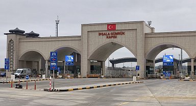 İpsala Sınır Kapısı'nda 7 gün sonra hareketlilik