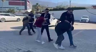 İskenderun'da aranan 3 şahıs yakalandı