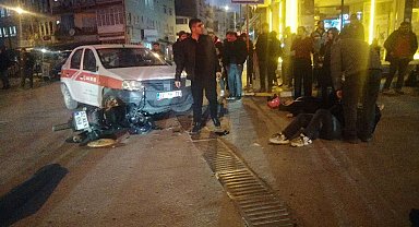 Isparta'da otomobille motosiklet çarpıştı: 2 yaralı