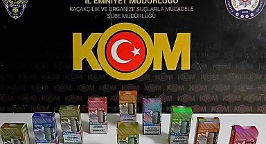 Isparta'da yeni yıl tedbirleri kapsamında kaçak içki ve elektronik sigara ele geçirildi