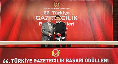 İstanbul Cumhuriyet Başsavcılığı tarafından yürütülen soruşturmalar kapsamında gazeteci Emrullah Erdinç gözaltına alındı.