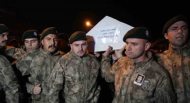 İstanbul'da şehit düşen polis memurunun naaşı Samsun'a getirildi