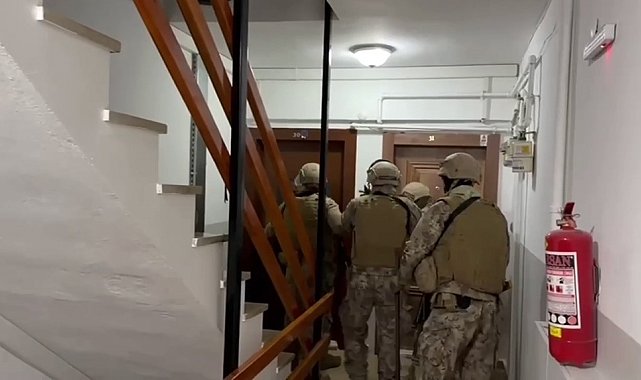 İstanbul'da suç örgütüne operasyon: 20 gözaltı