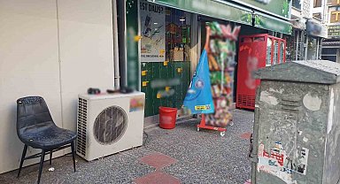 İşyerine silahlı saldırı: 12 el ateş ettiler