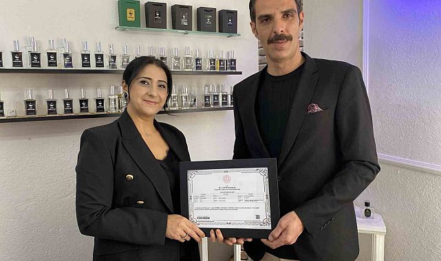 İzlediği filmden etkilenen kadın kendi işini kurup parfümör oldu
