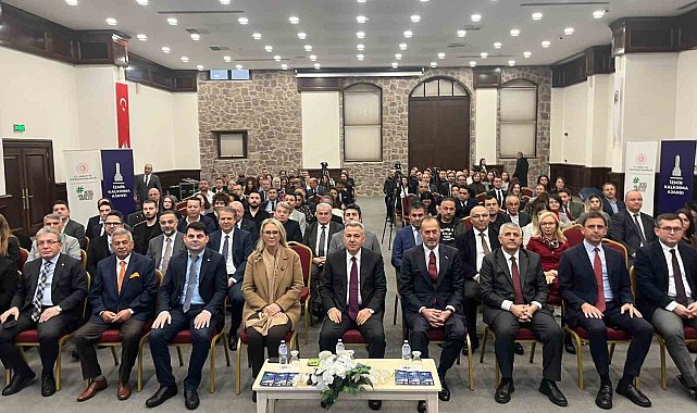 İzmir Valisi Elban: "Kurulan İzmir Kaynak Verimliliği Merkezi, Türkiye'de ilk ve tek kurum"