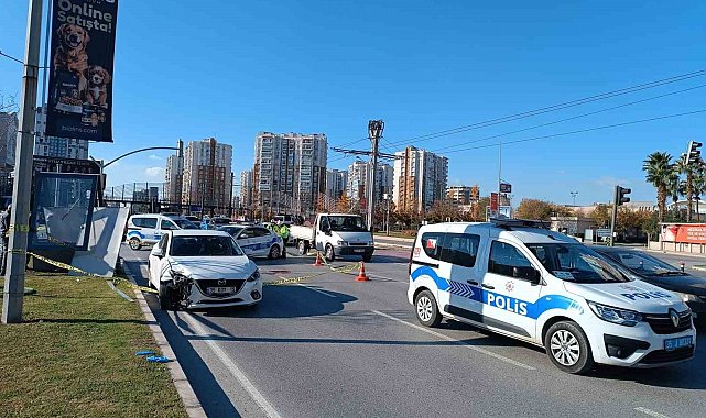 İzmir'de alkollü sürücünün çarptığı yaşlı kadın hayatını kaybetti