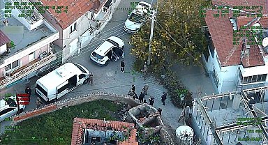 İzmir'de hava destekli polis operasyonu: 30 gözaltı