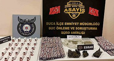 İzmir'de uyuşturucu satıcısına operasyon: 5 binden fazla hapla yakalandı