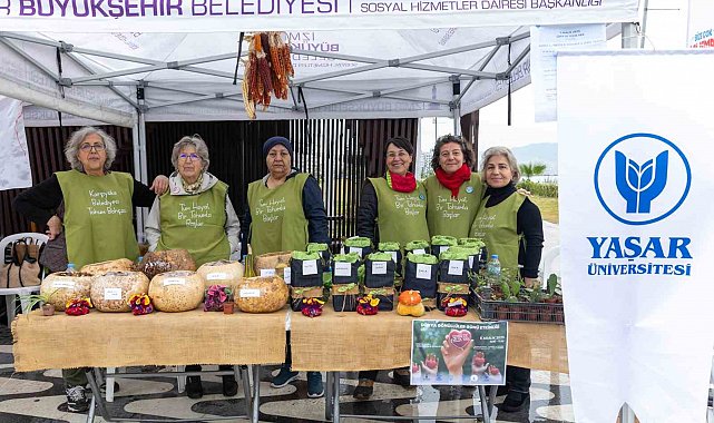 İzmir'de yüzlerce gönüllü "İyilik" için tek yürek oldu