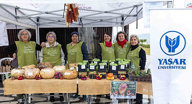 İzmir'de yüzlerce gönüllü "İyilik" için tek yürek oldu