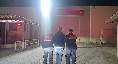 Jandarma 'Çocuğa Karşı Cinsel Taciz' suçundan aranan şahsı yakaladı