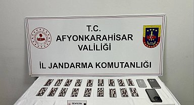 Jandarmadan uyuşturucu operasyonu: 3 gözaltı