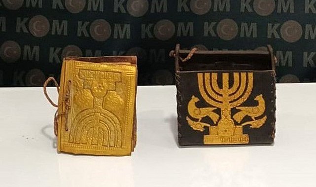 Kaçakçılık operasyonlarında Tevrat ele geçirildi