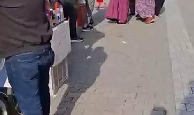 Kadınlar saç başa kavgaya tutuştu: O anlar kamerada