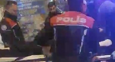 Kadınların bıçaklı kavgası kanlı bitti: 1 ölü, 1 yaralı