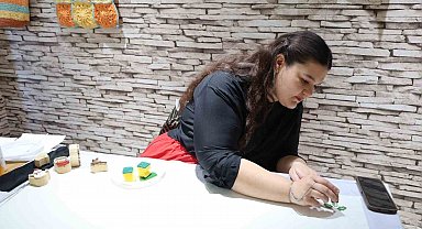 Kadınların hobisi aile destek merkezinde ekonomik gelire dönüştü