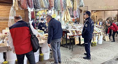 Kahramanmaraş Kapalı Çarşı'da gıda denetimi yapıldı