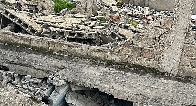 Kahramanmaraş'ta metruk ev çöktü