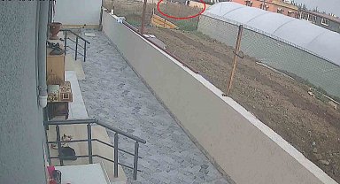 Kalp krizi geçiren adam duvarın üzerinden bahçeye düştü