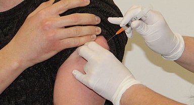 Kalp kriziyle aşıyı eşitlemek kamu sağlığına zarar verir