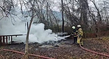 Kamelya yangında küle döndü