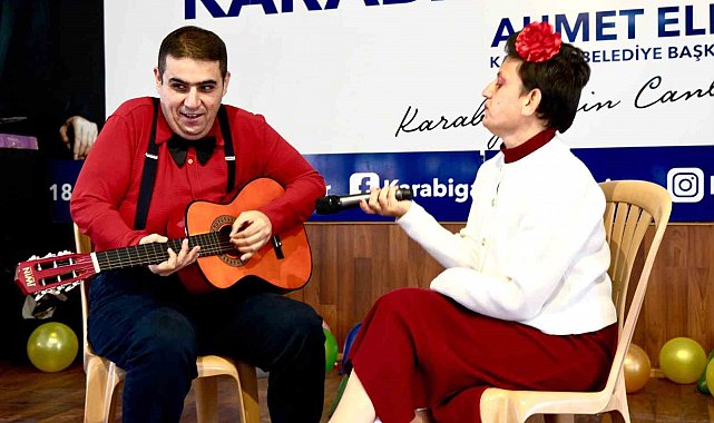 Karabiga'da 3 Aralık Coşkusu, Engeller Sevgi ve Umutla Aşılıyor