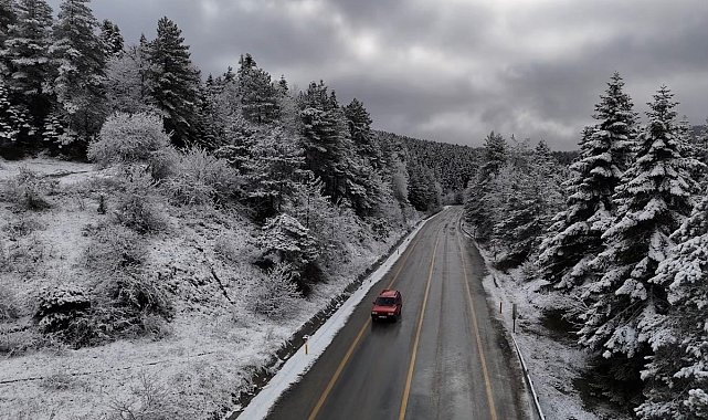 Karabük'te kar manzaraları dronla görüntülendi