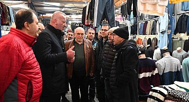 Karacabey'de belediyecilik sahada yapılıyor