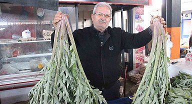 Karaciğer dostu enginar pazarda yoğun ilgi görüyor