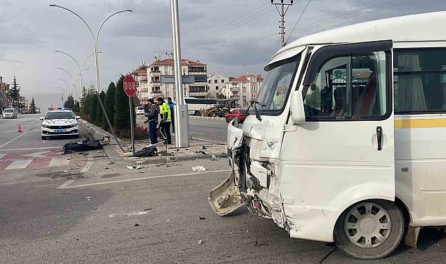 Karaman'da kazada ağır yaralanan genç kadın 2 günlük yaşam mücadelesini kaybetti