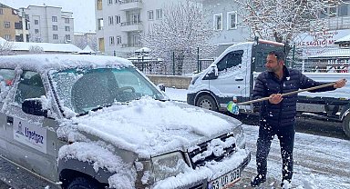 Karlıova beyaza büründü