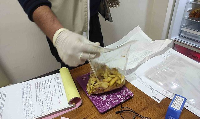 Kars'ta gıda kontrolleri sürüyor