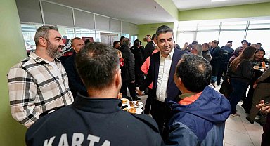 Kartal Belediyesi çalışanları yeni yılı birlikte karşıladı