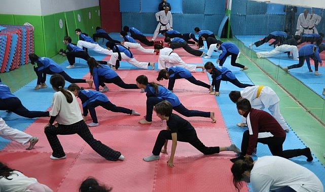 Kartepe'de çocuklara ücretsiz spor eğitimi