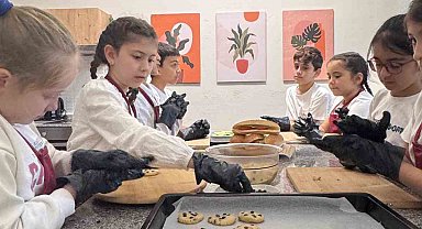 Kartepe'deki ilkokulda "Türkiye Yüzyılı Maarif Modeli" ile çok yönlü eğitim