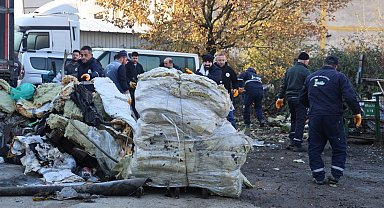 Kartepe'deki sanayi bölgesinden 125 ton atık toplandı