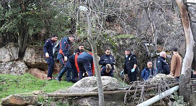Kayıp Alzheimer hastası yaşlı adam dere kenarında ölü bulundu