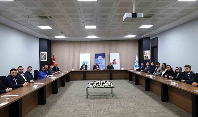 KAYÜ koordinesinde düzenlenen Dijital Görselleştirme ve Tasarım Araçları Eğitimi tamamlandı