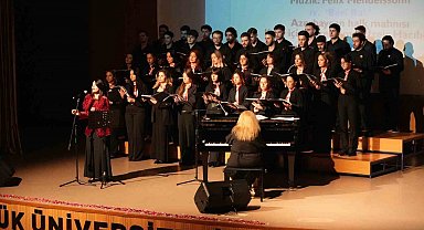 KBÜ'de Türkiye ve Azerbaycan ezgileri aynı sahnede