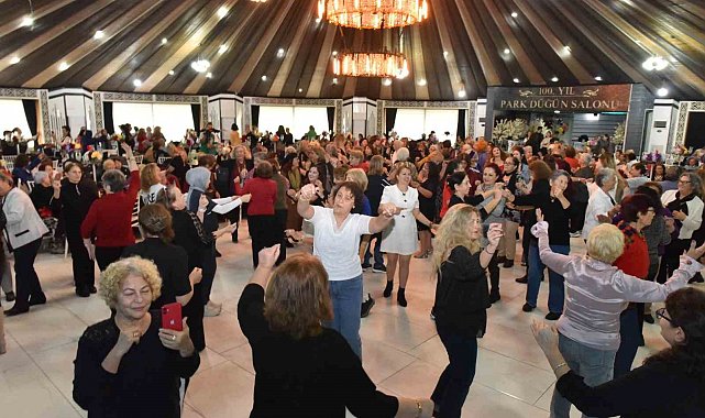 Kepez'den Tazelenme Üniversitesi öğrencilerine kadınlar matinesi