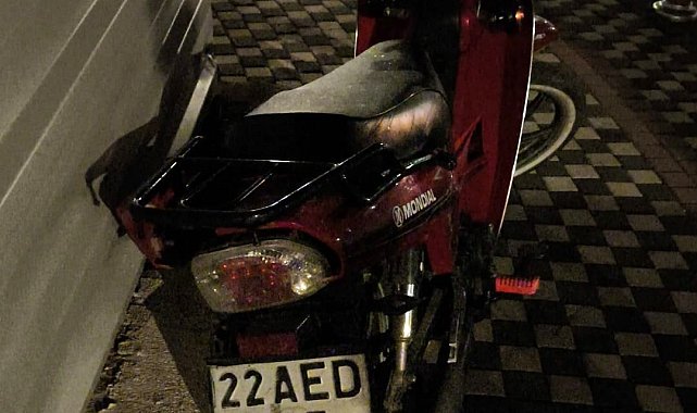 Keşan'da motosiklet ile otomobil çarpıştı: 1 yaralı