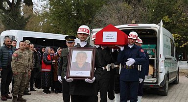 Kıbrıs Gazisi son yolculuğuna uğurlandı