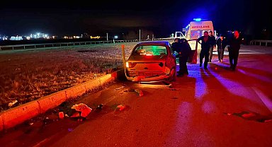 Kırmızı ışık ihlali kazaya sebep oldu: O anlar kamerada